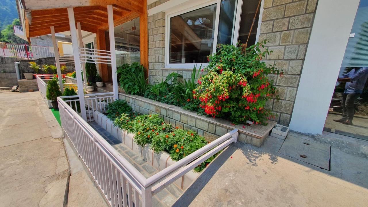 Nomadic Inn Dharamszala Kültér fotó
